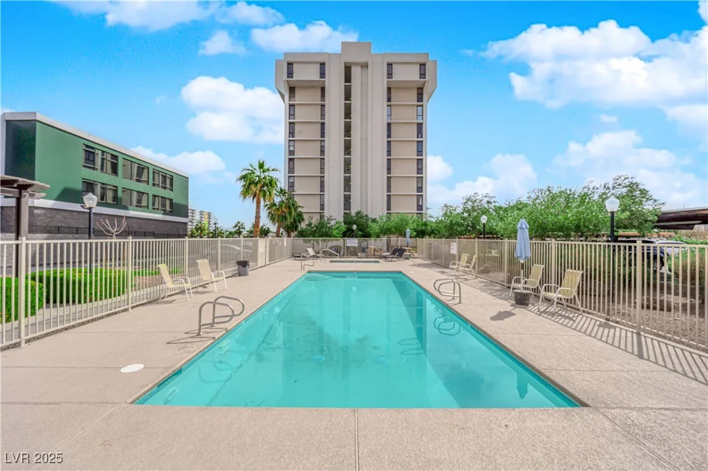 3930 University Center, Las Vegas, NV 89119
