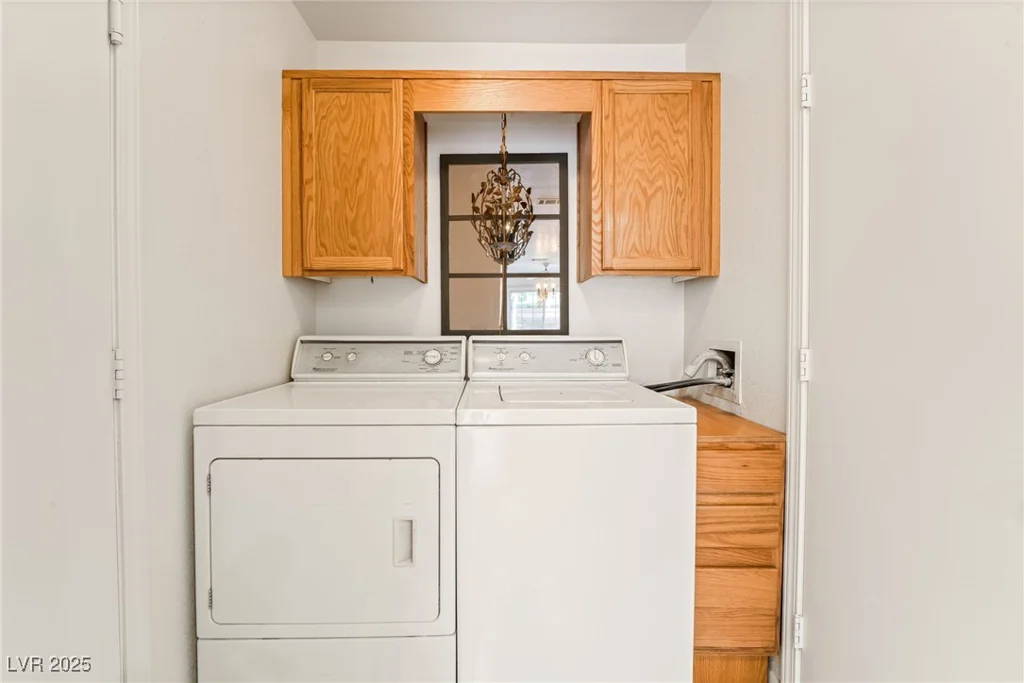 5025 Starfinder, Las Vegas, NV 89108