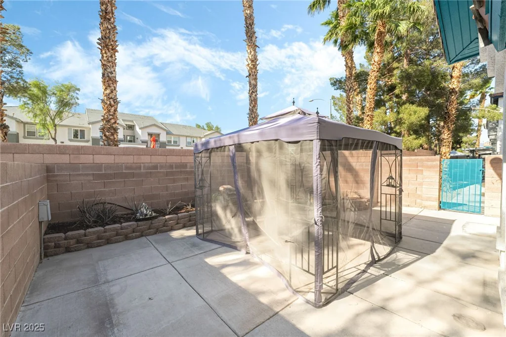 5025 Starfinder, Las Vegas, NV 89108