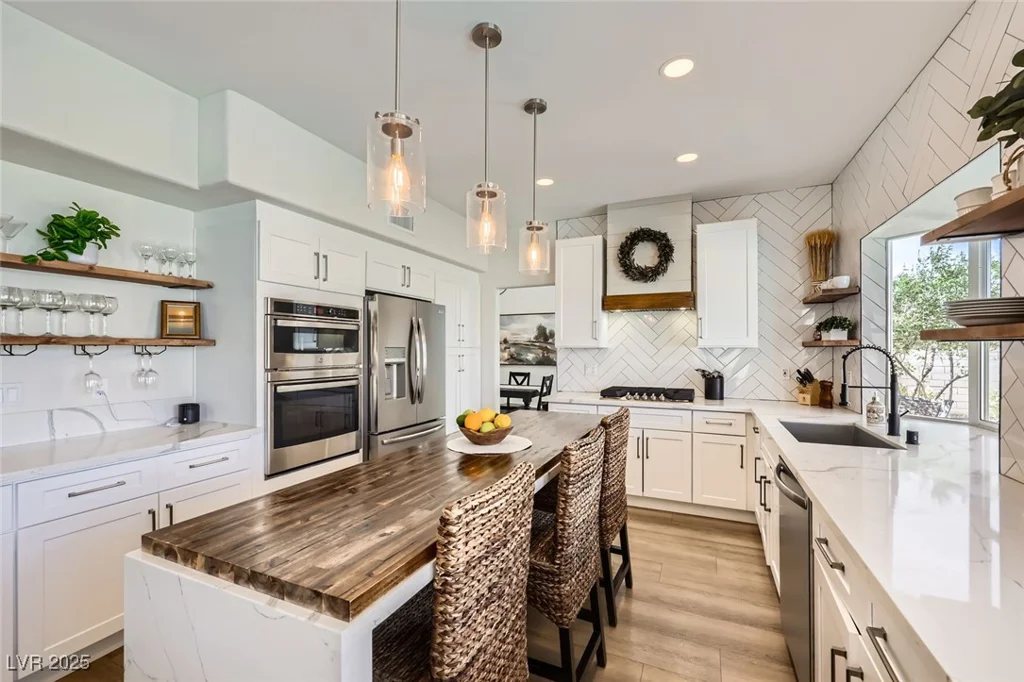 150 Wentworth, Henderson, NV 89074