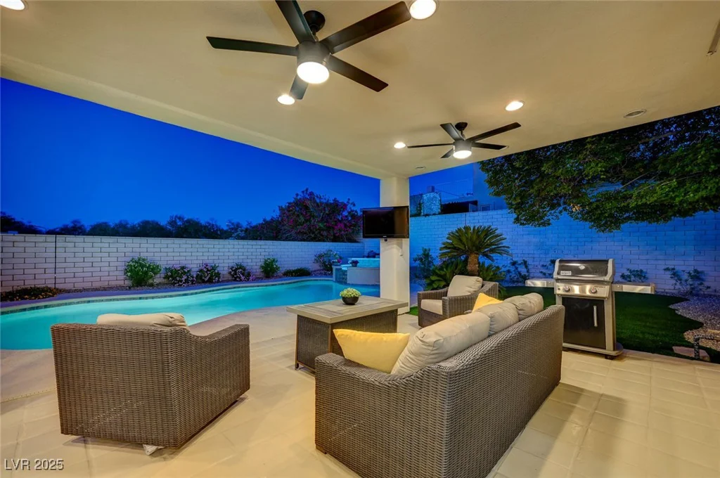 150 Wentworth, Henderson, NV 89074