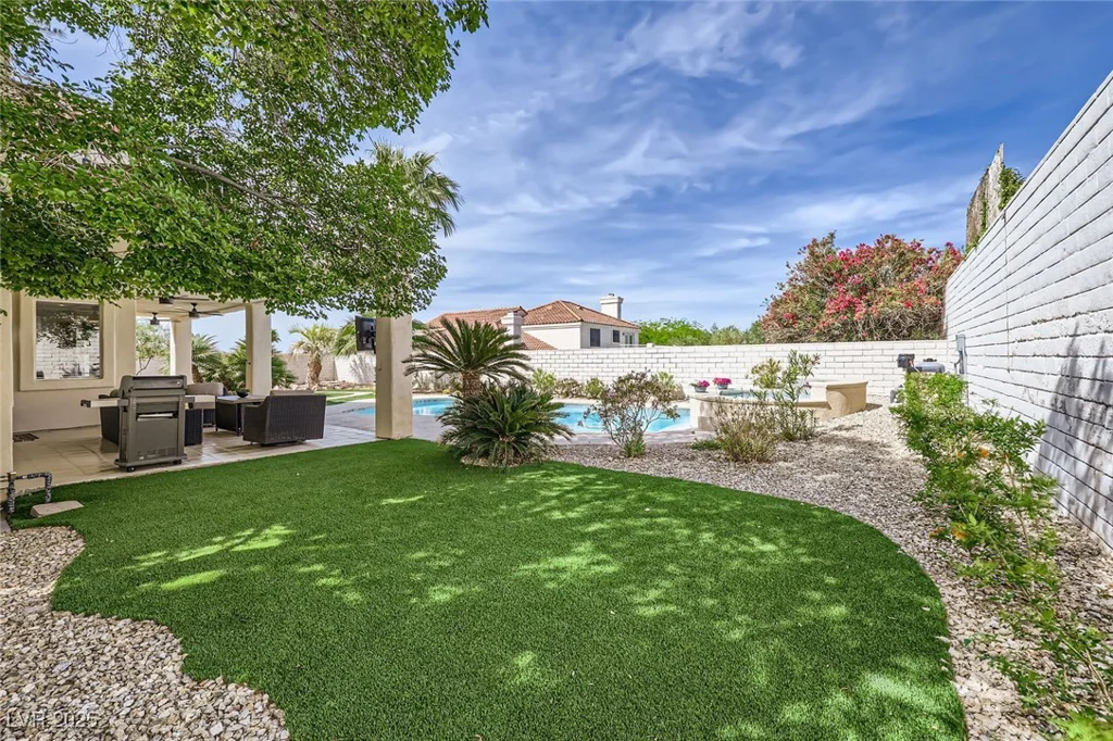 150 Wentworth, Henderson, NV 89074