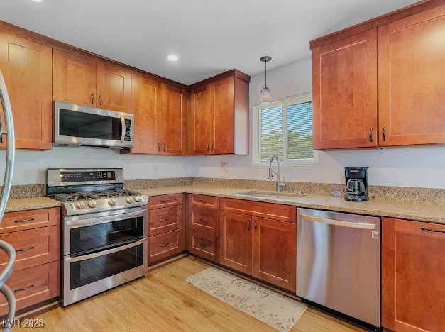 525 Engel, Henderson, NV 89011