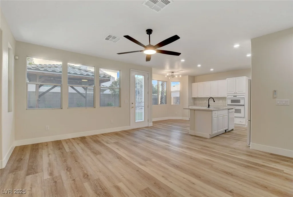 3794 Cape Royal, Las Vegas, NV 89147