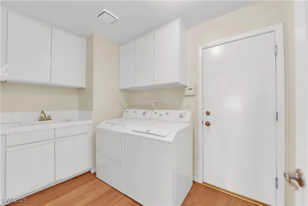 1848 Indian Bend, Henderson, NV 89074
