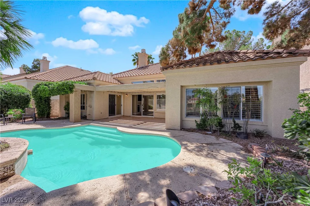 1848 Indian Bend, Henderson, NV 89074