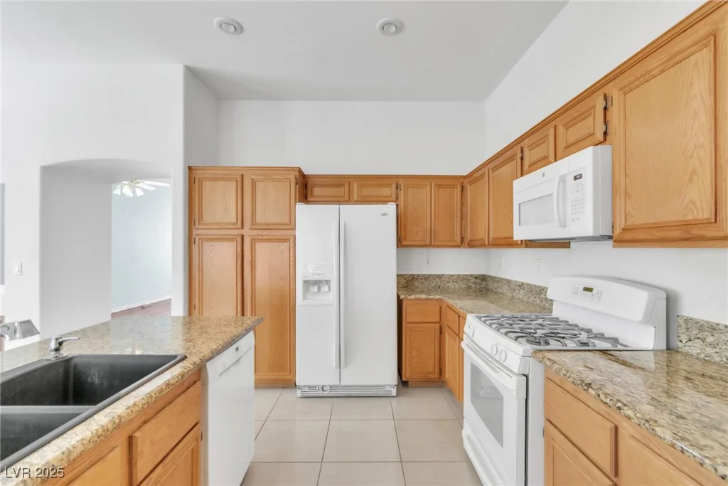 7990 Timber Horn, Las Vegas, NV 89147