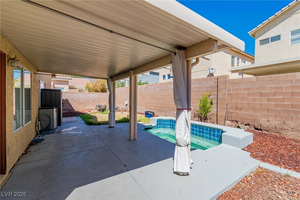 7990 Timber Horn, Las Vegas, NV 89147