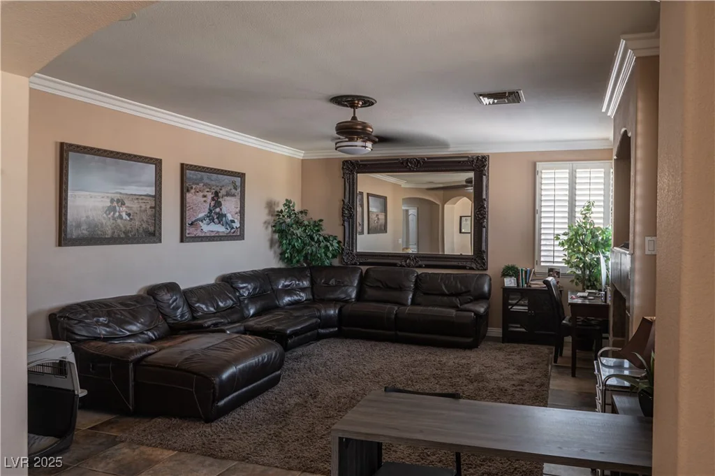 9012 Alpine Peaks, Las Vegas, NV 89147