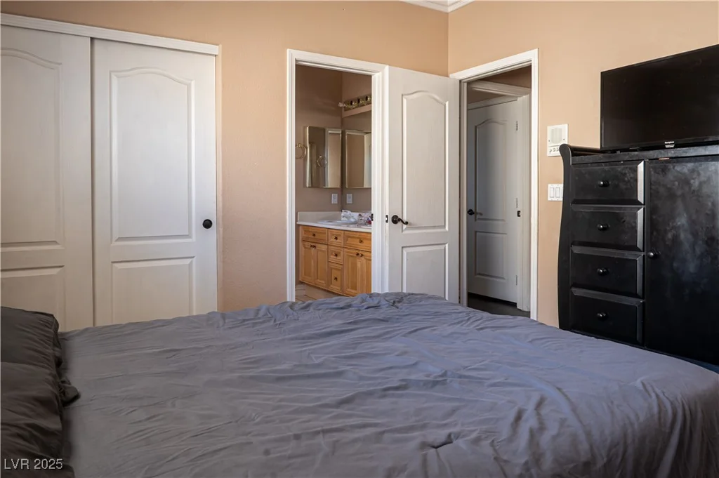 9012 Alpine Peaks, Las Vegas, NV 89147