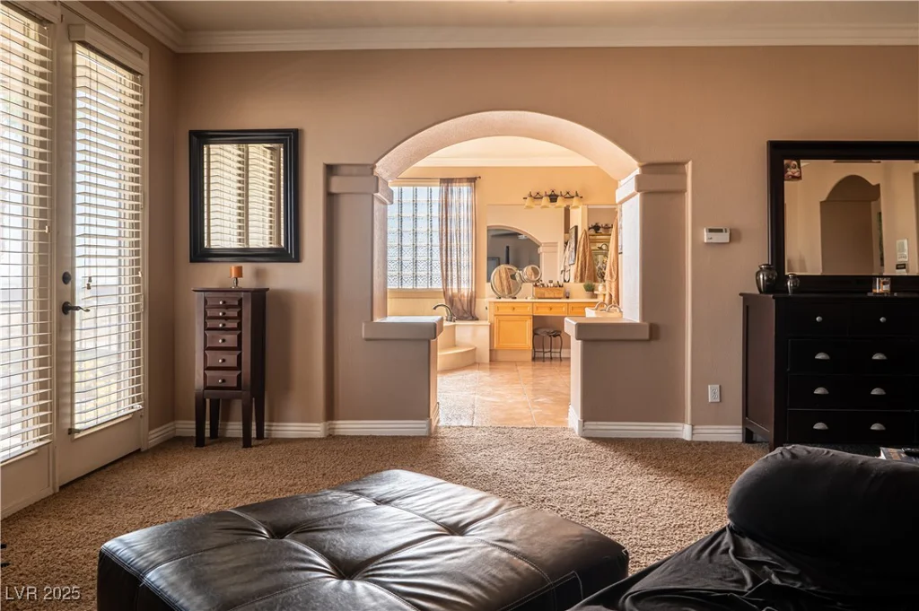 9012 Alpine Peaks, Las Vegas, NV 89147