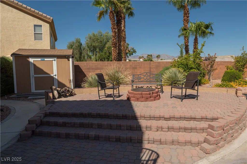 9012 Alpine Peaks, Las Vegas, NV 89147