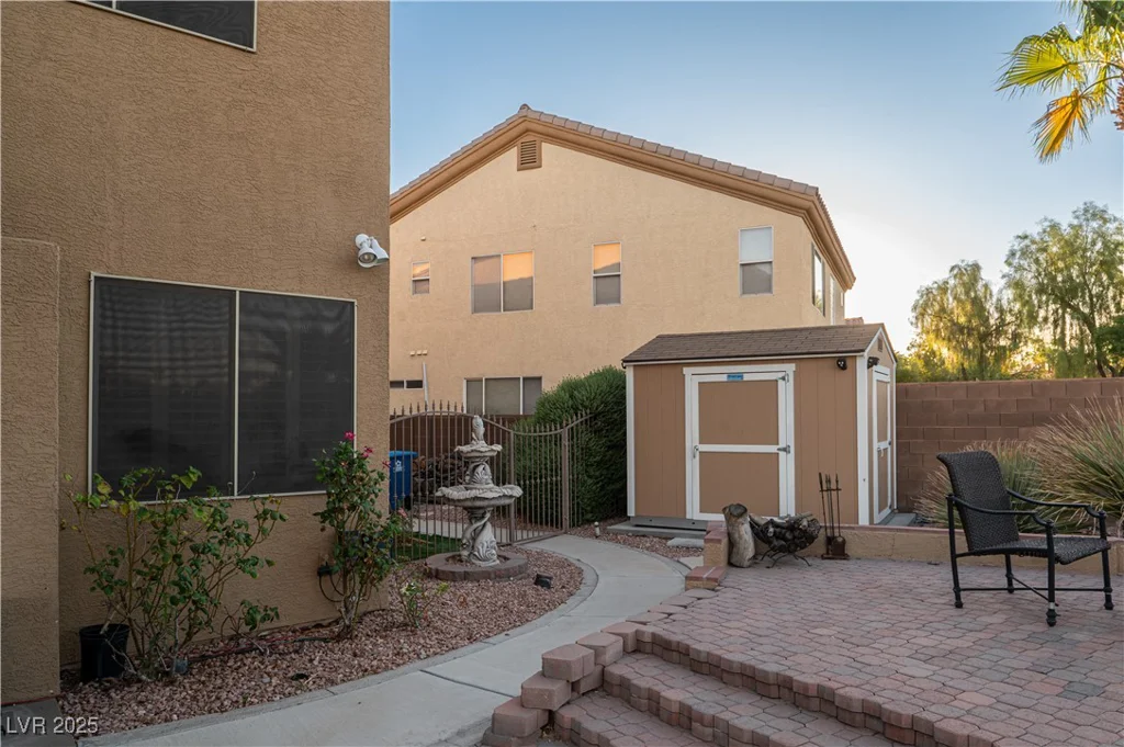 9012 Alpine Peaks, Las Vegas, NV 89147