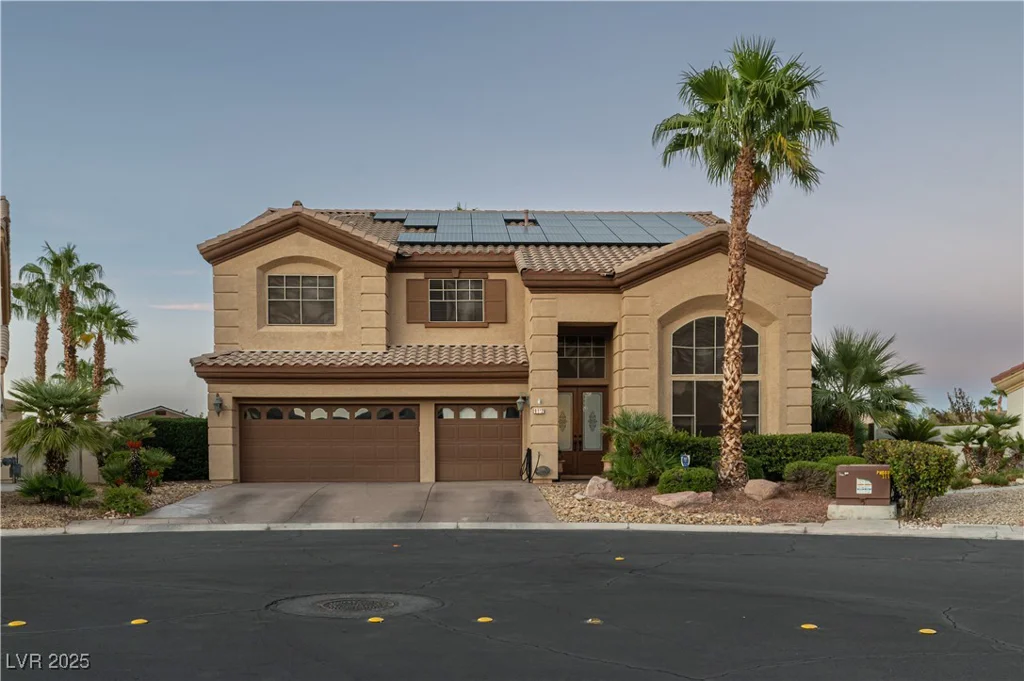 9012 Alpine Peaks, Las Vegas, NV 89147