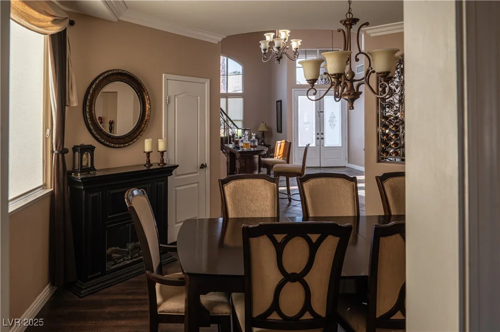 9012 Alpine Peaks, Las Vegas, NV 89147