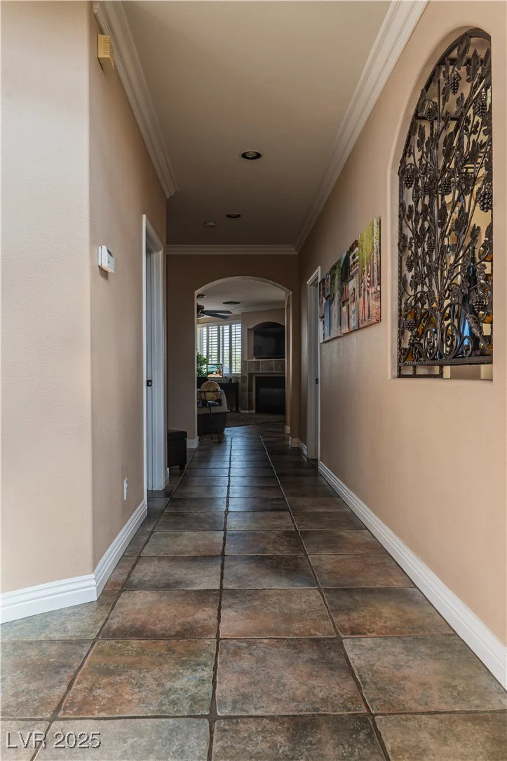 9012 Alpine Peaks, Las Vegas, NV 89147