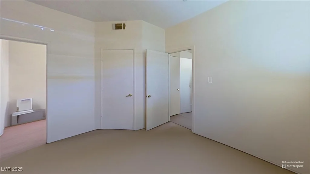 2141 Hussium Hills, Las Vegas, NV 89108