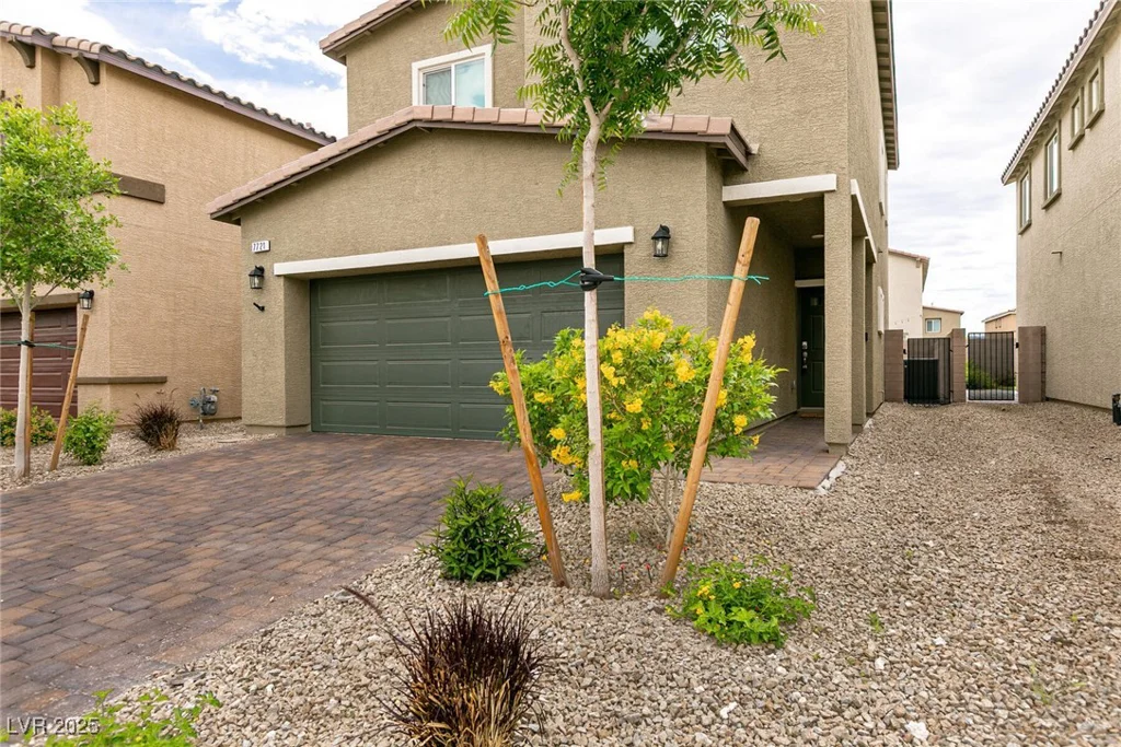 7721 Sheliak, North Las Vegas, NV 89084