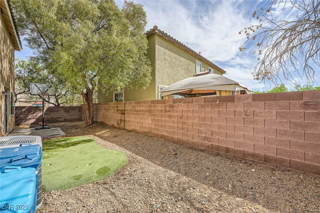 2714 Cottonwillow, Las Vegas, NV 89135