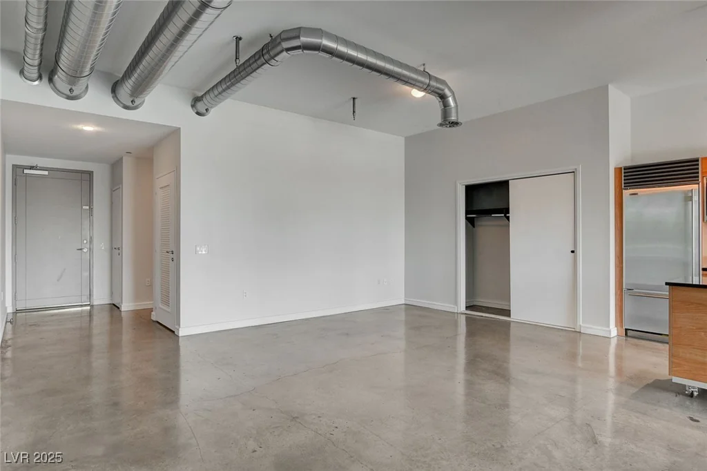 200 Hoover, Las Vegas, NV 89101