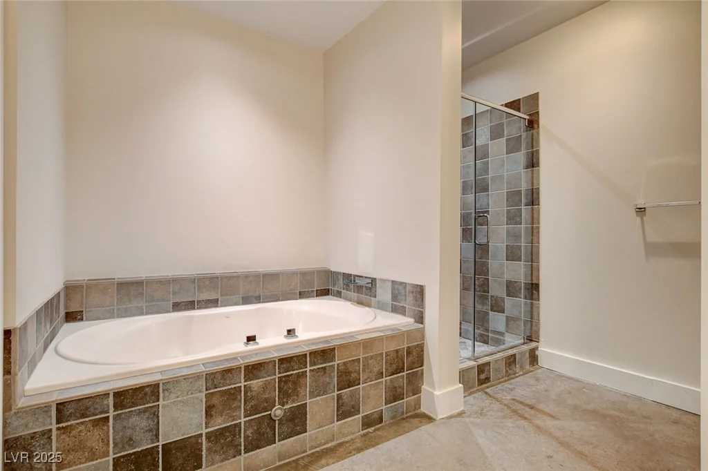 200 Hoover, Las Vegas, NV 89101