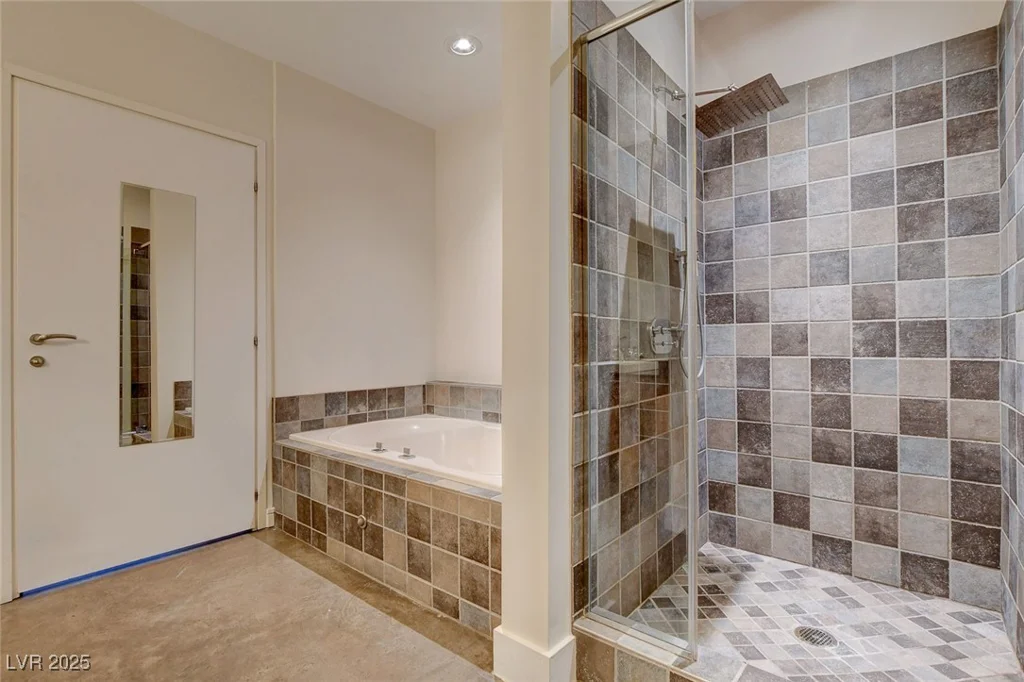 200 Hoover, Las Vegas, NV 89101
