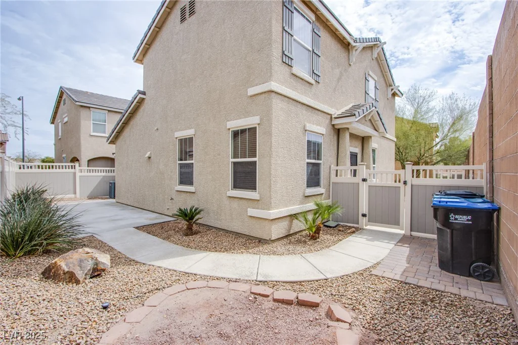 961 Wembly Hills, Henderson, NV 89011