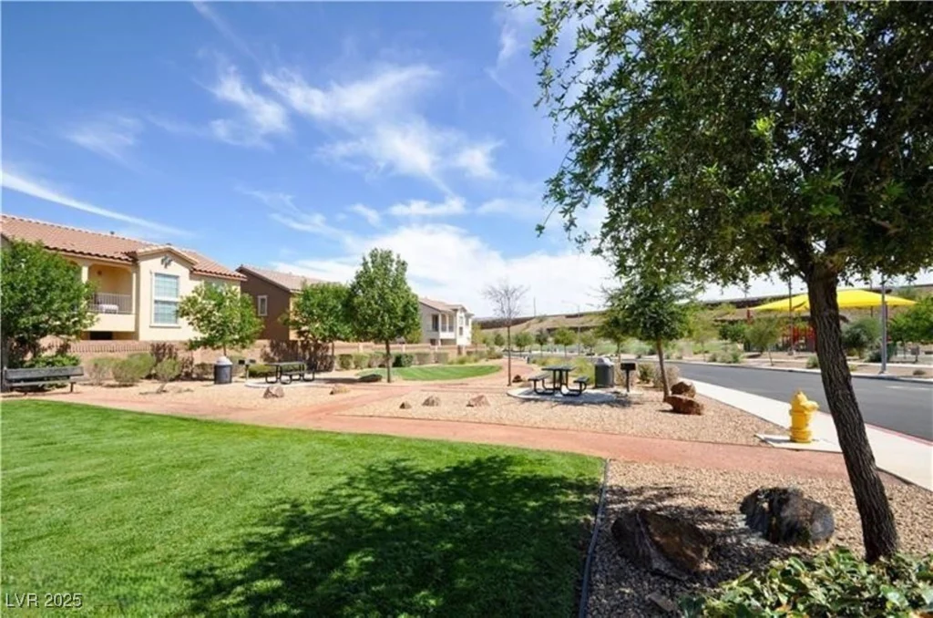 961 Wembly Hills, Henderson, NV 89011