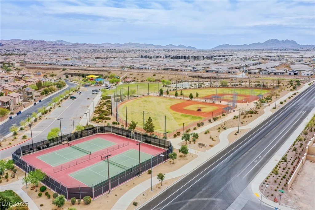 961 Wembly Hills, Henderson, NV 89011