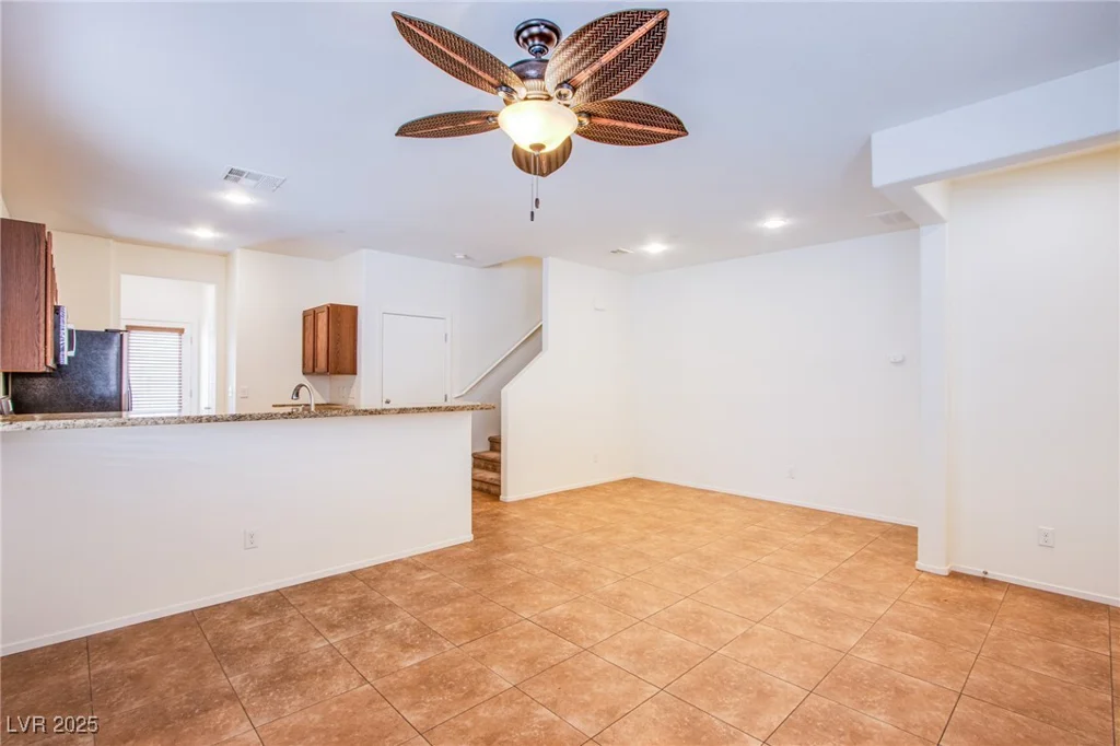 961 Wembly Hills, Henderson, NV 89011
