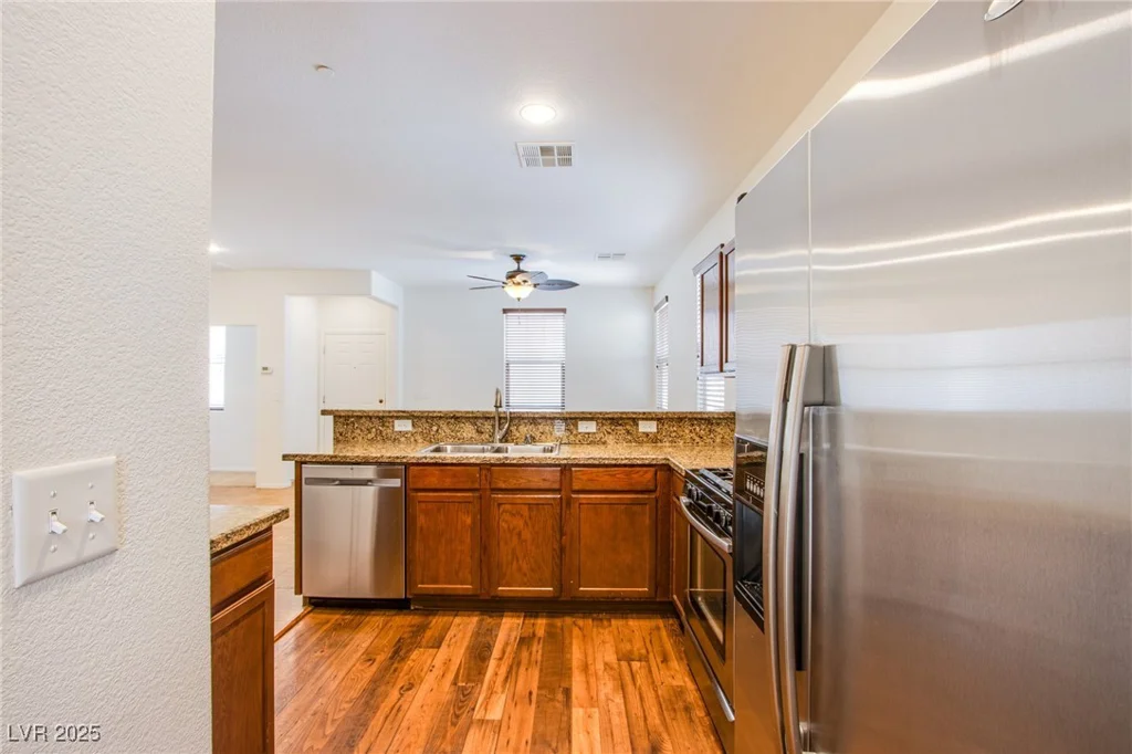961 Wembly Hills, Henderson, NV 89011
