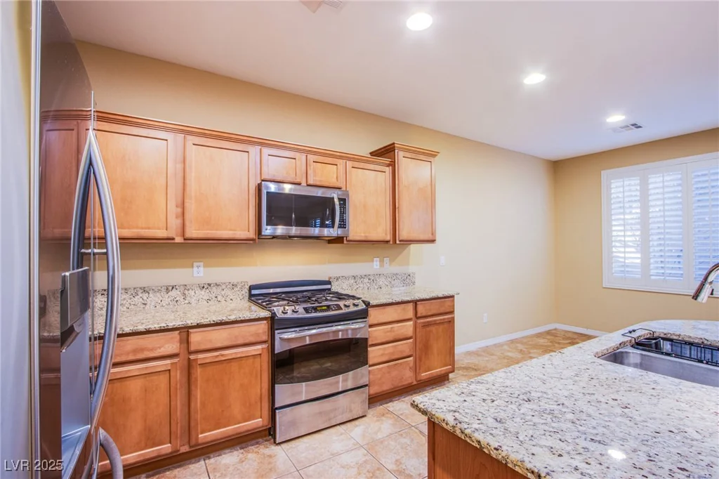 11242 ALMADOR VISTA, Las Vegas, NV 89135
