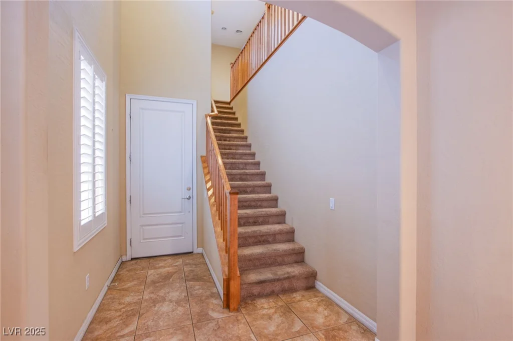 11242 ALMADOR VISTA, Las Vegas, NV 89135
