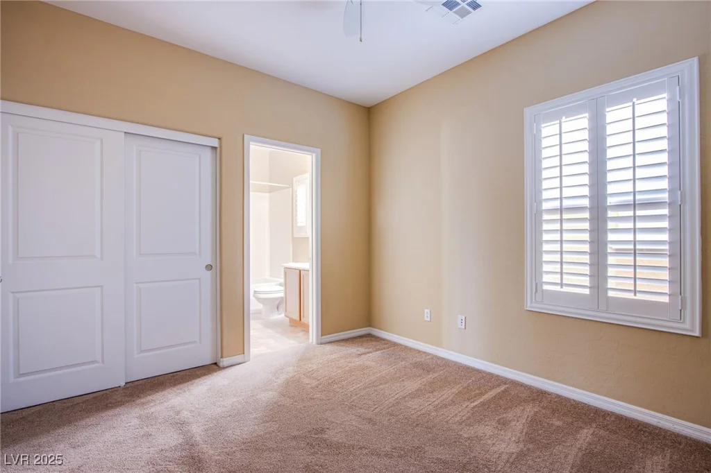11242 ALMADOR VISTA, Las Vegas, NV 89135
