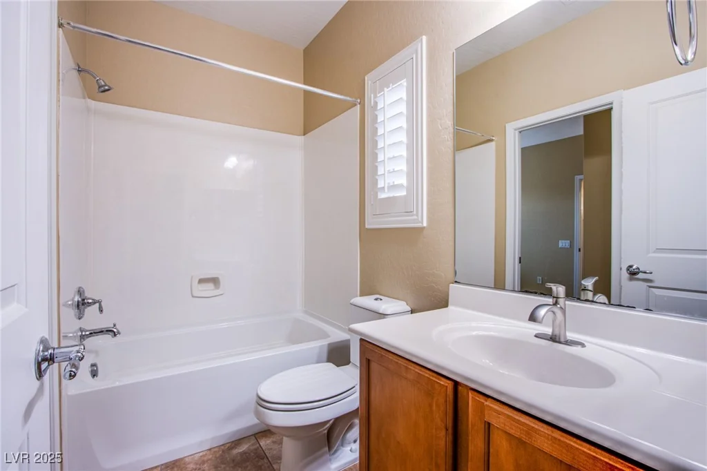 11242 ALMADOR VISTA, Las Vegas, NV 89135