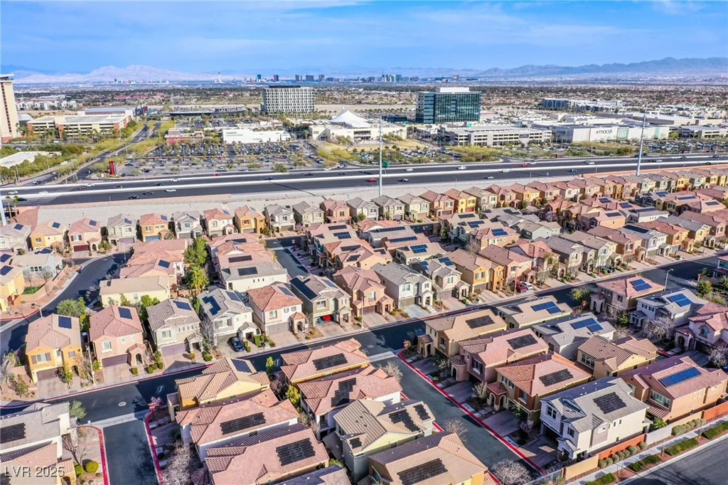 11242 ALMADOR VISTA, Las Vegas, NV 89135