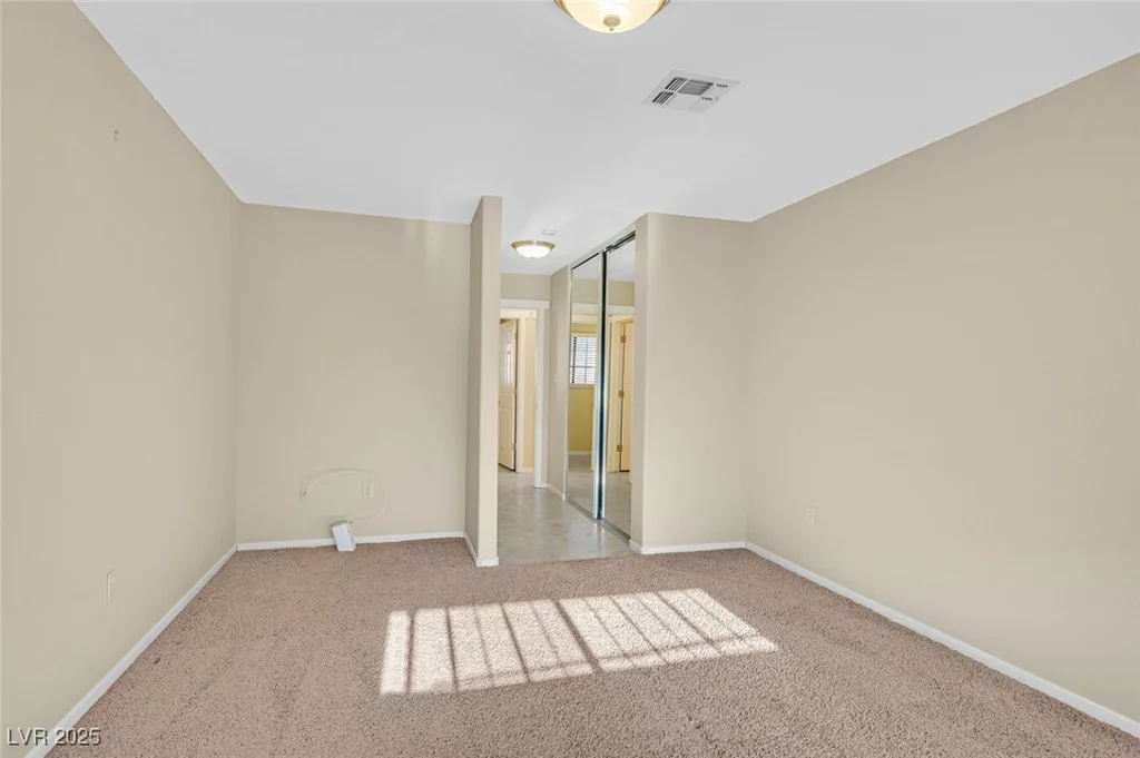 2851 Valley View, Las Vegas, NV 89102