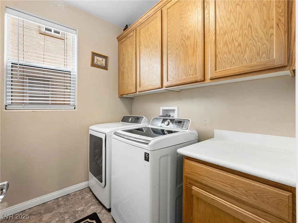 334 Shimmering Moon, Henderson, NV 89015