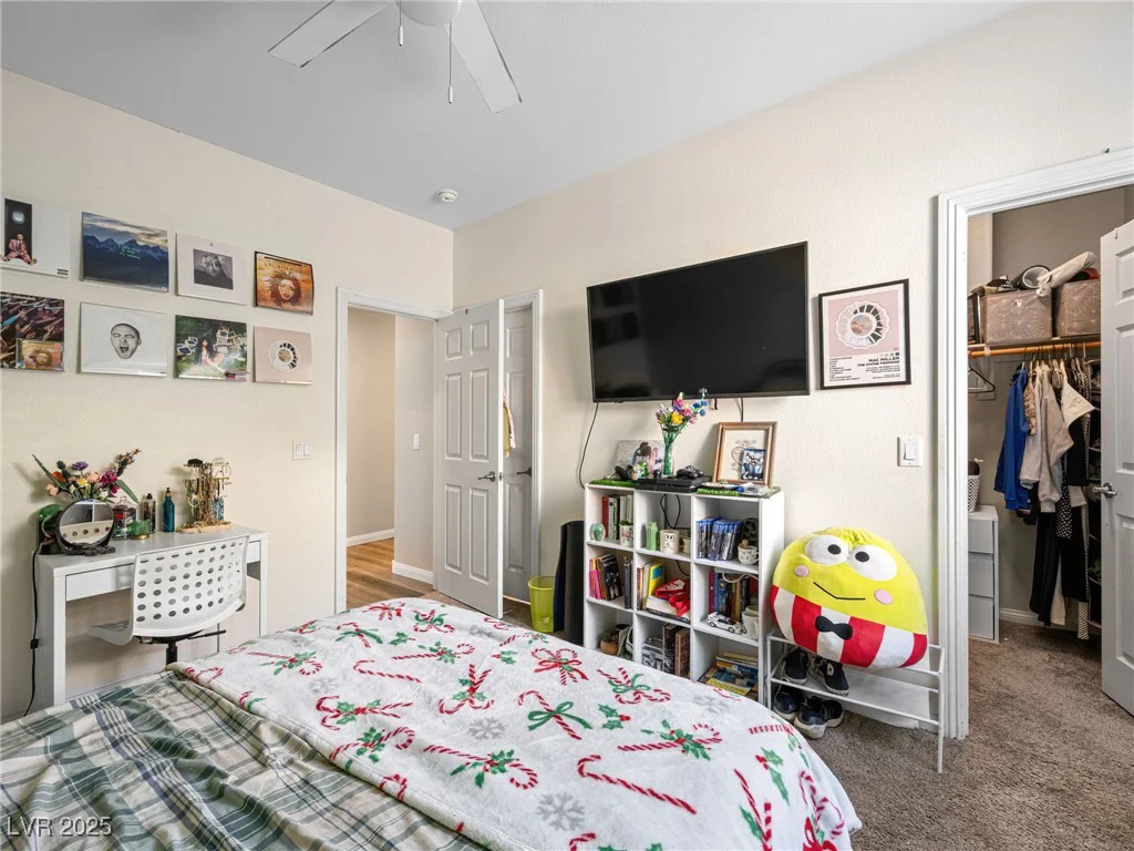 334 Shimmering Moon, Henderson, NV 89015