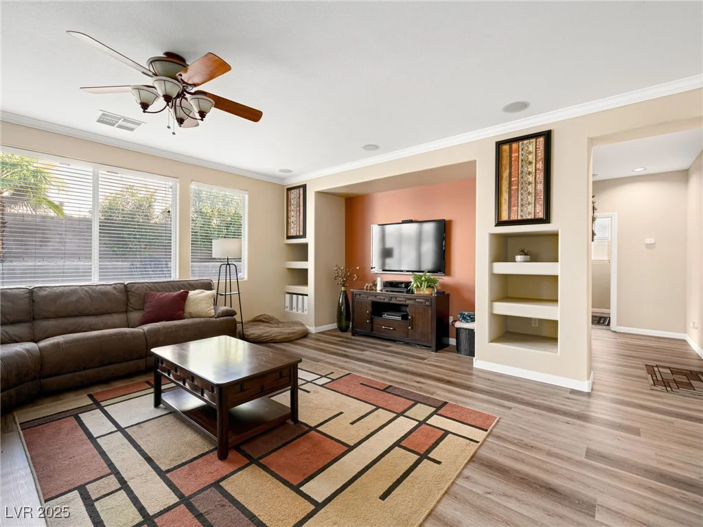334 Shimmering Moon, Henderson, NV 89015