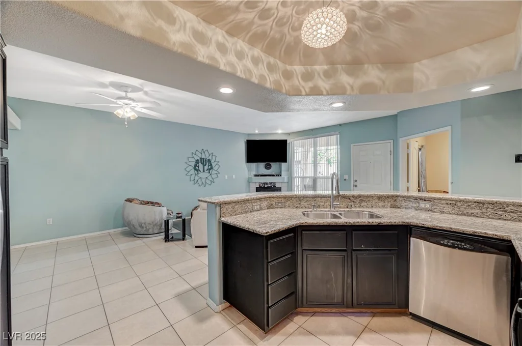 6916 Dorita, Las Vegas, NV 89108