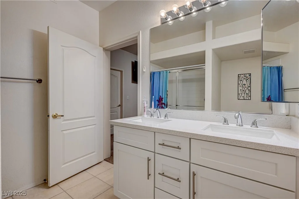 6916 Dorita, Las Vegas, NV 89108