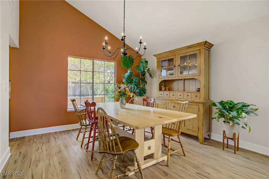 5609 Red Bluff, Las Vegas, NV 89130