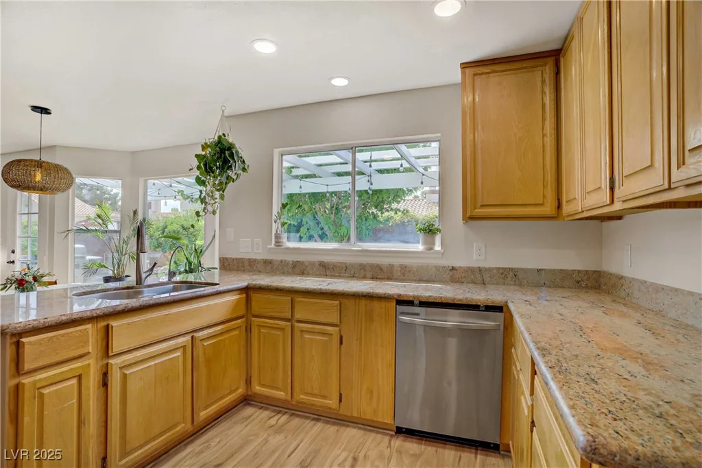 5609 Red Bluff, Las Vegas, NV 89130