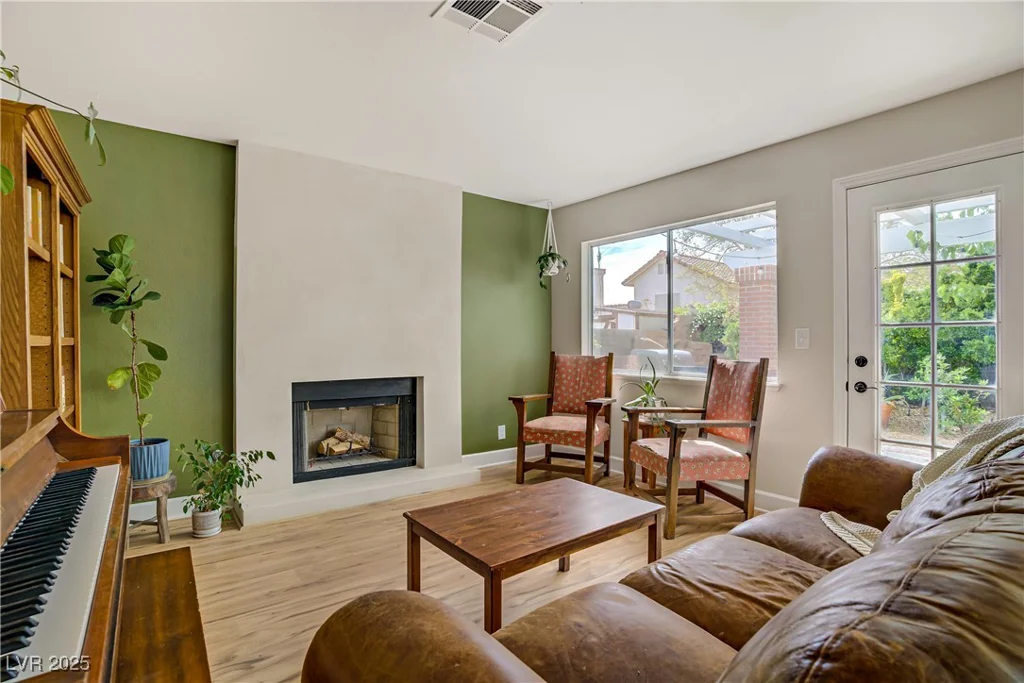 5609 Red Bluff, Las Vegas, NV 89130
