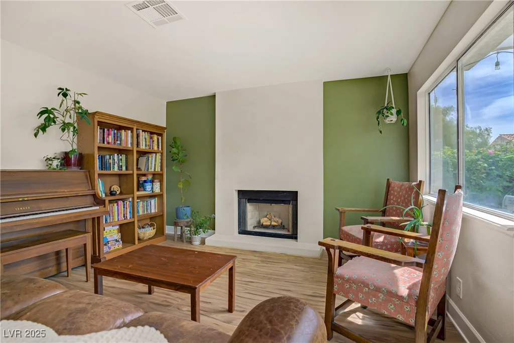 5609 Red Bluff, Las Vegas, NV 89130