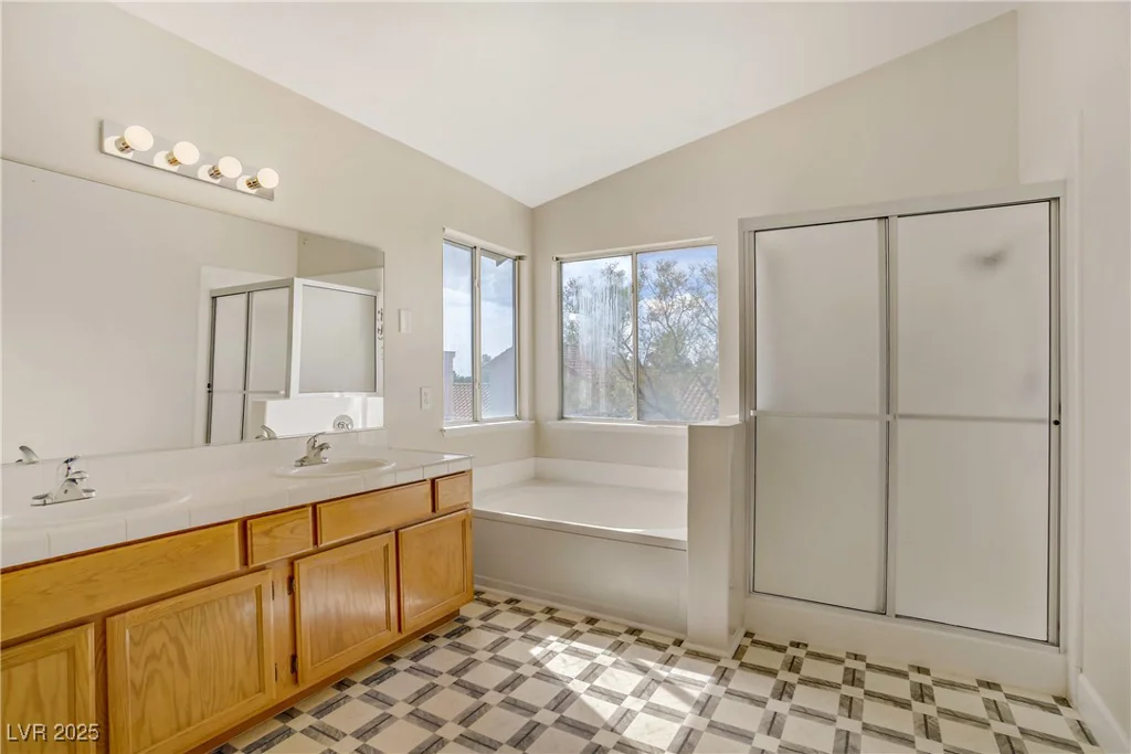 5609 Red Bluff, Las Vegas, NV 89130