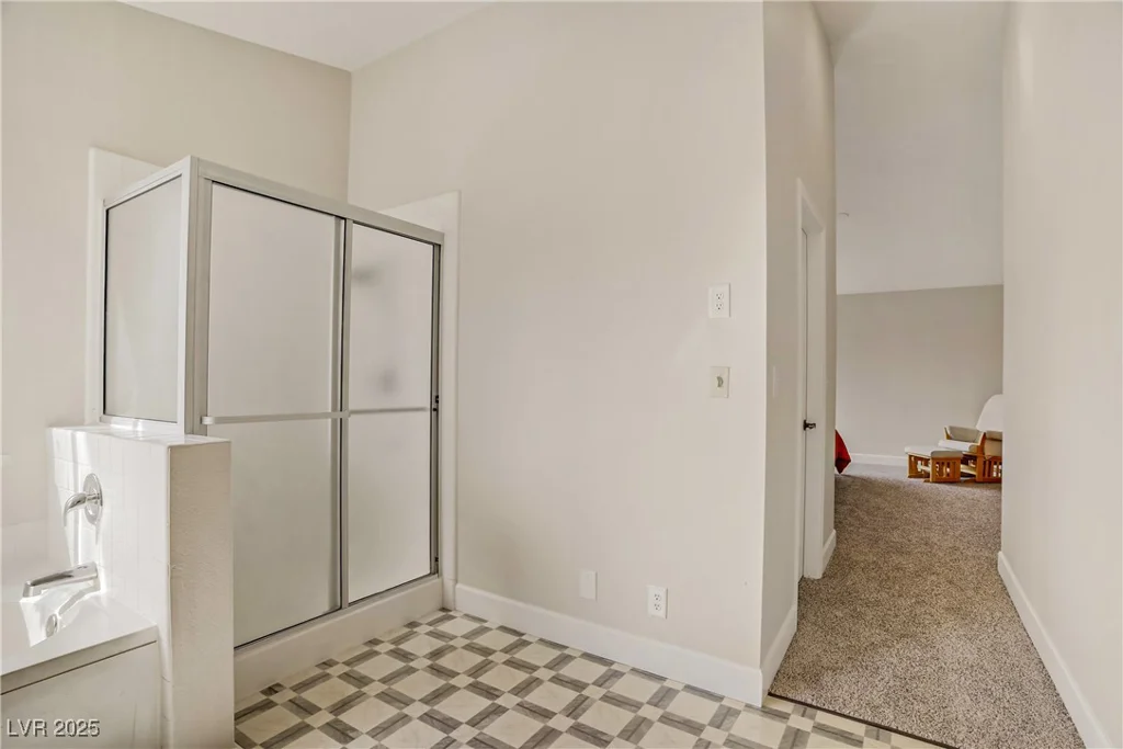 5609 Red Bluff, Las Vegas, NV 89130