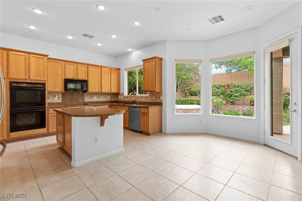 3483 French Daisy, Las Vegas, NV 89135