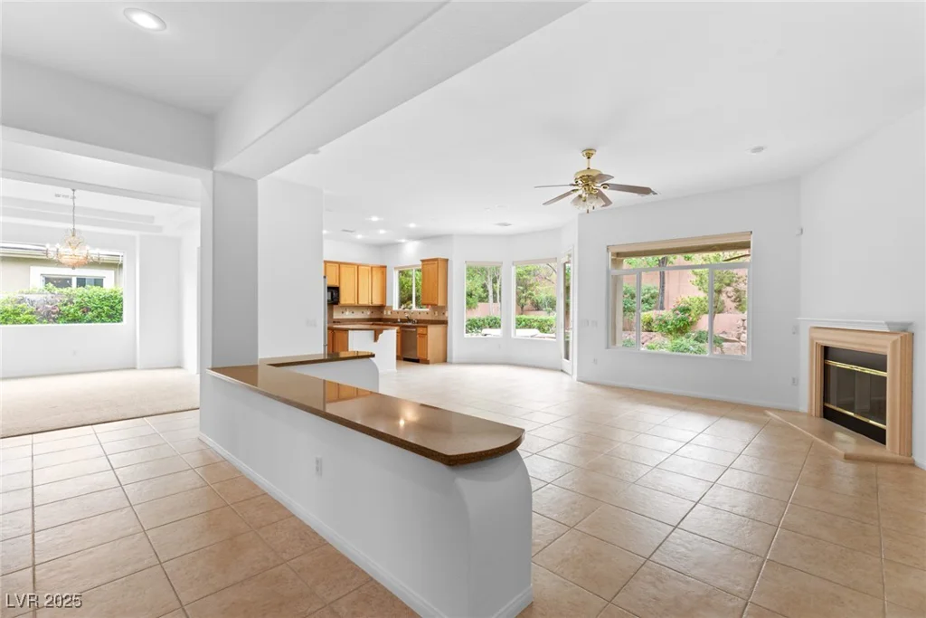 3483 French Daisy, Las Vegas, NV 89135